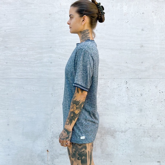 THE HUNDREDS/Preowned Men's High Crew Neck Tee Shirt Short Sleeve in Blue L - Picture 9 of 9